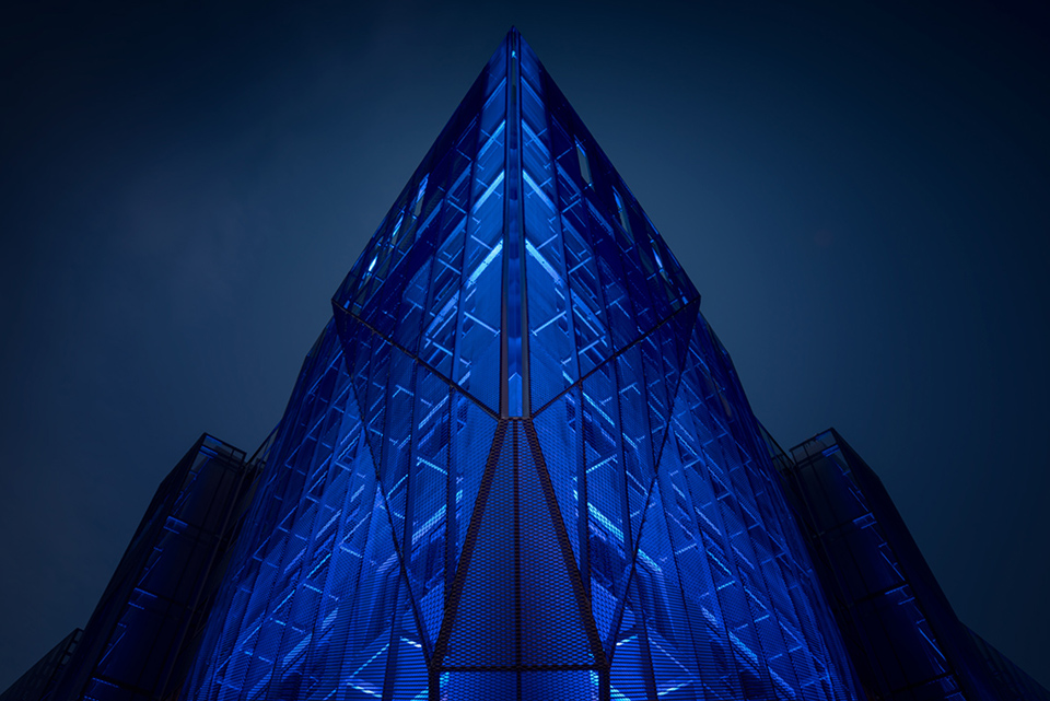 Siège social de la CRAM Auvergne la nuit (Caisse Régionale d'Assurance Maladie) - Photo de la CRAM Auvergne, la nuit, Brok photographie